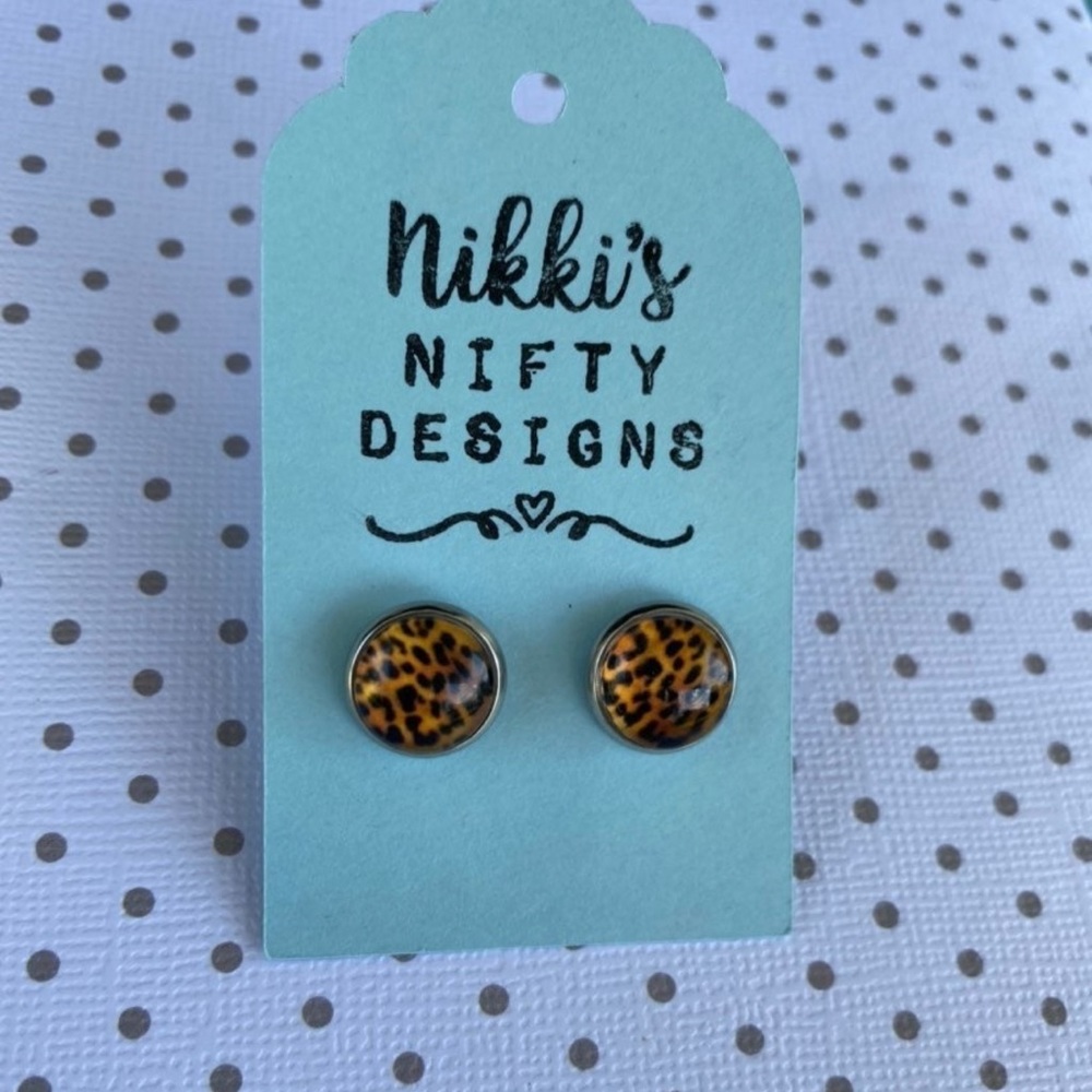 Brown cheetah glass stud hypoallergenic earrings